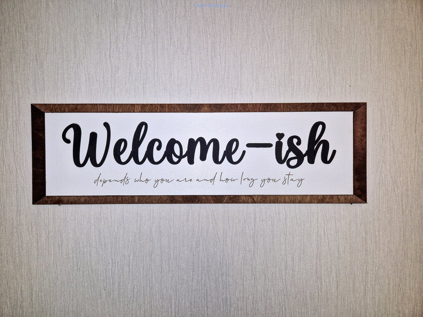 Welcome wooden wall sign