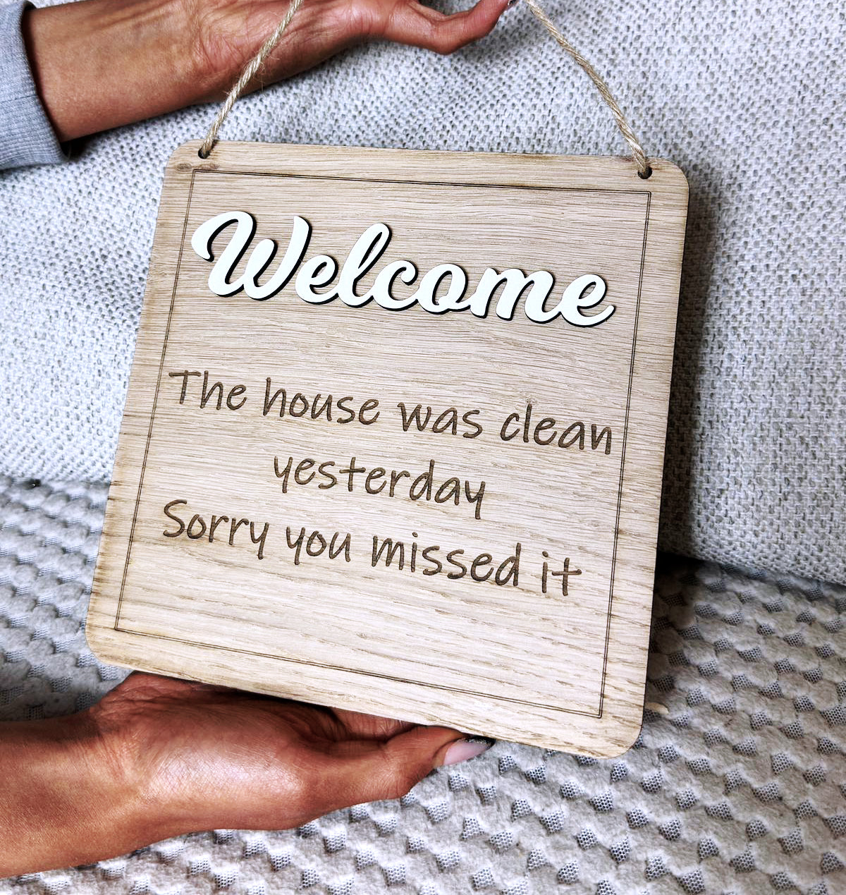 Welcome wall plaque