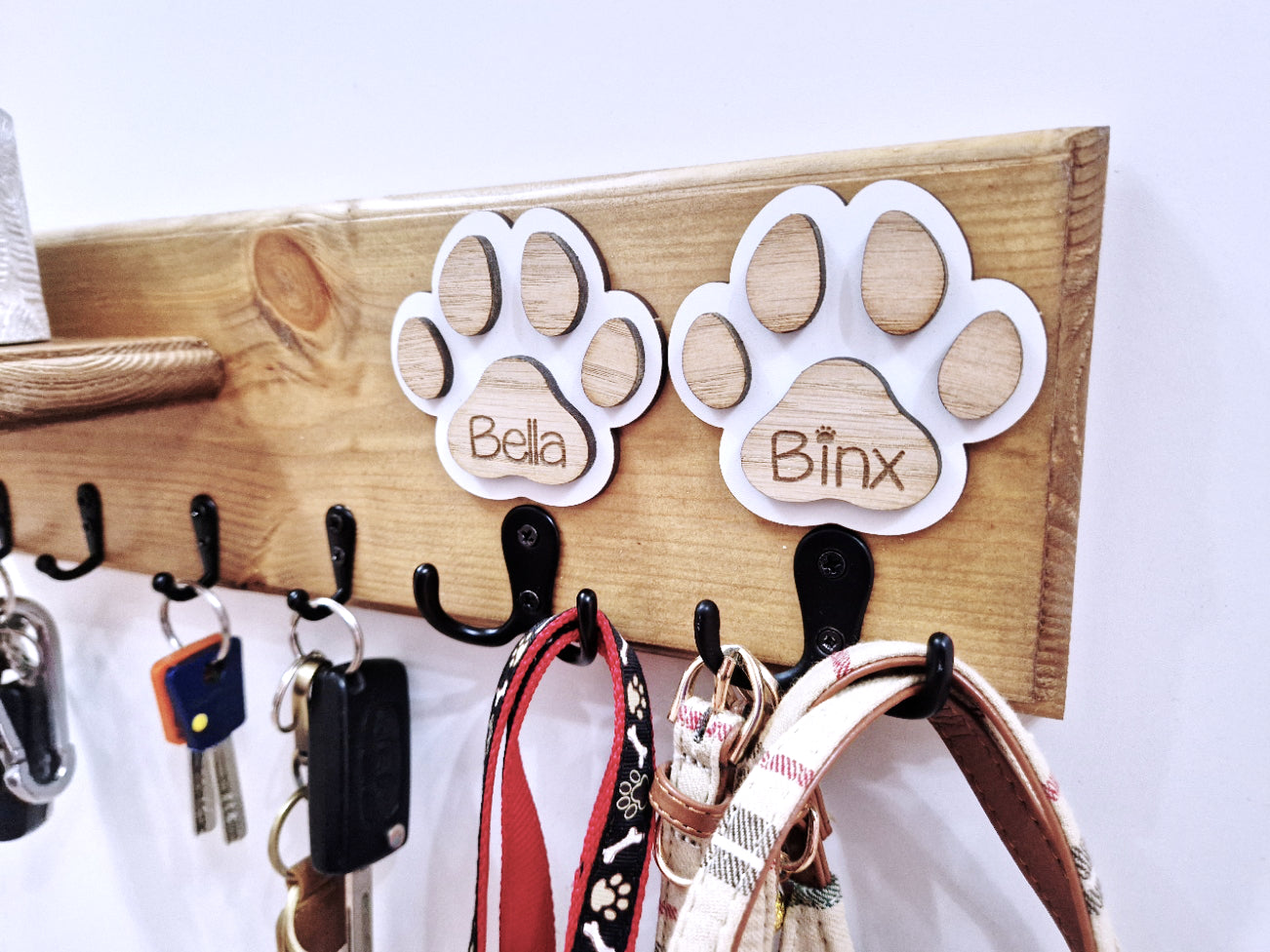 Personalised wooden dog leash + key holder.