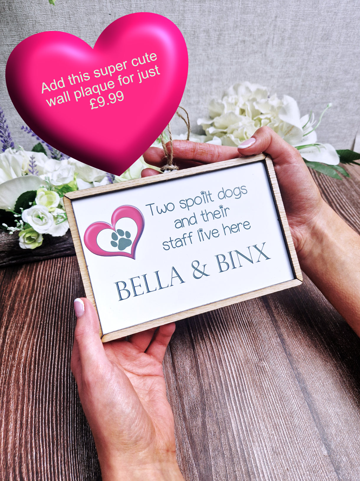 Personalised key and leash hanger