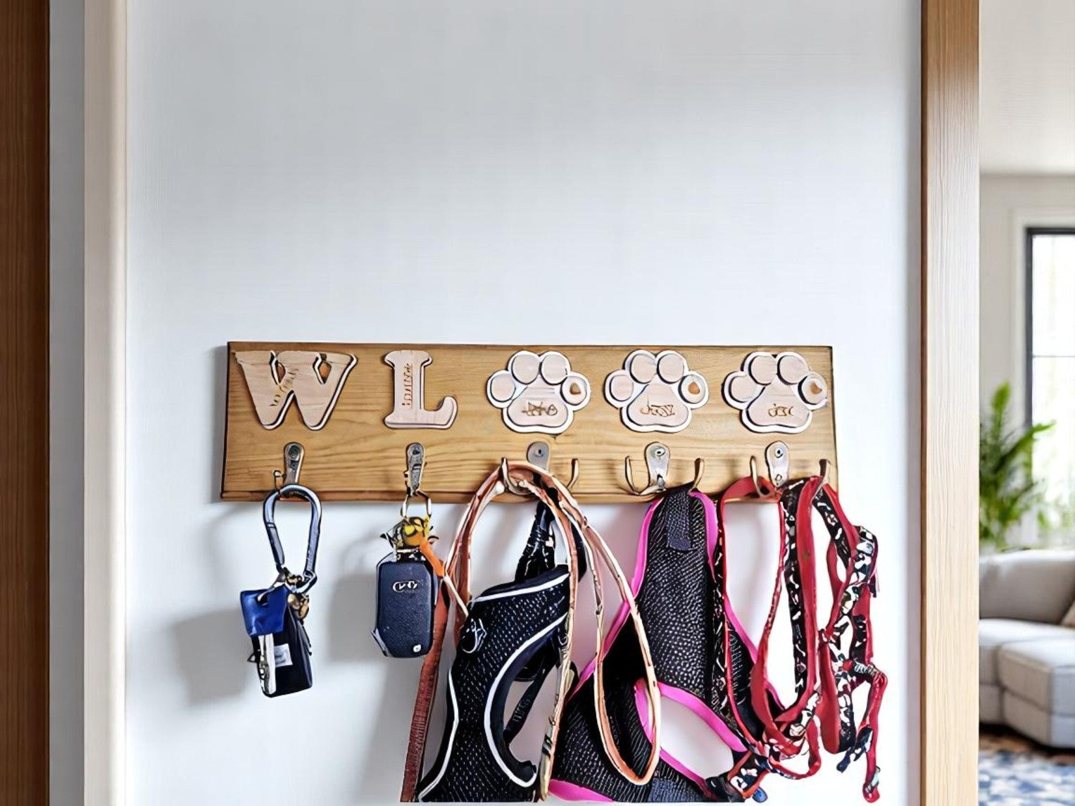 Personalised key and leash hanger