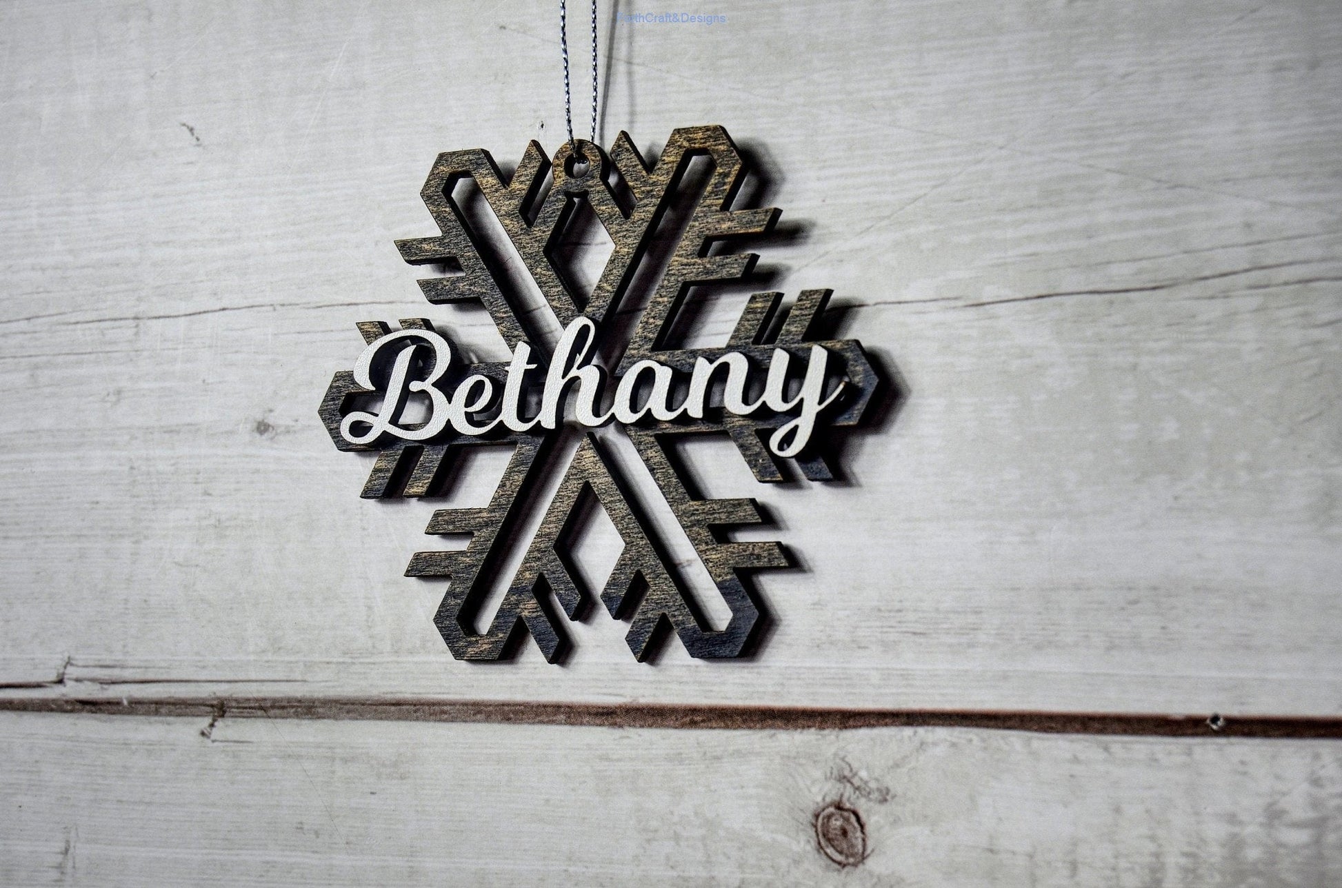 Personalised wooden tree baubles, custom christmas baubles,